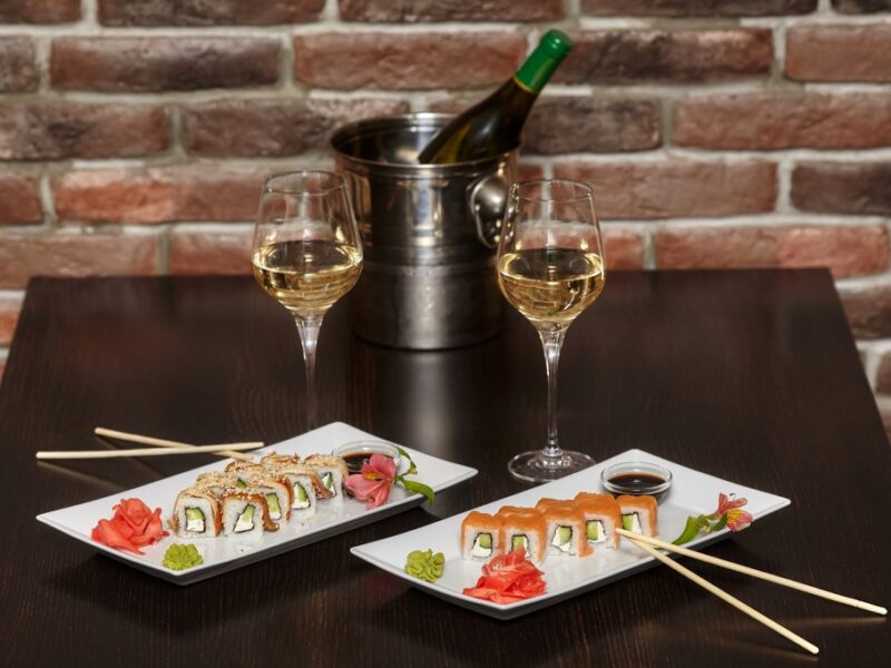 Sushi e vino: come abbinarli in maniera perfetta