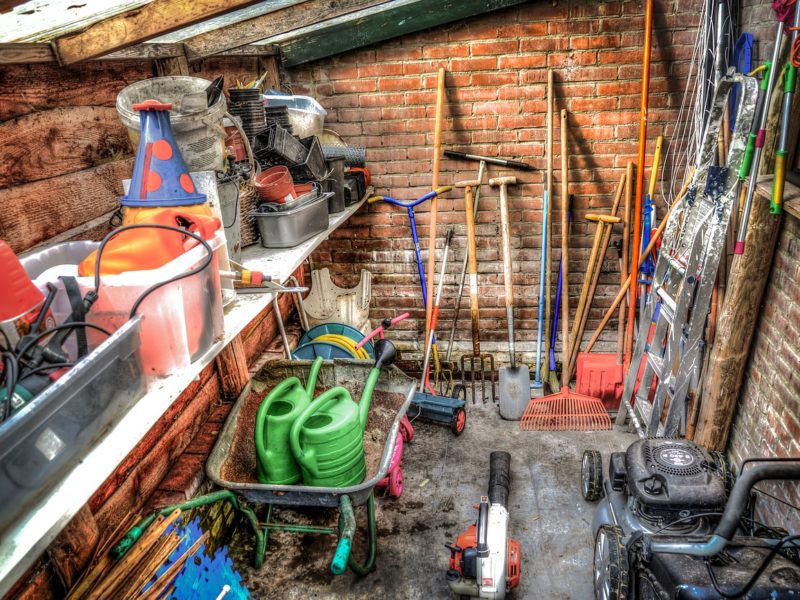 Attrezzi da avere in giardino: quali sono?